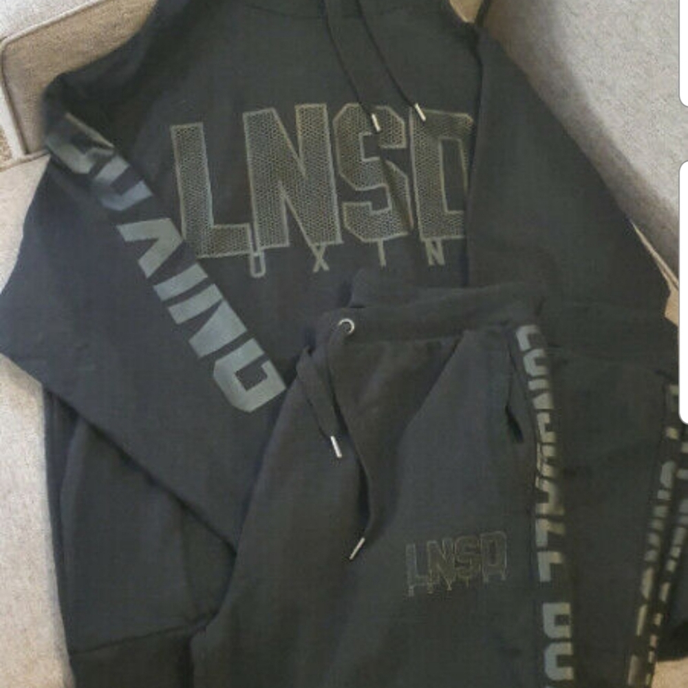 Lonsdale hoodie and track suit